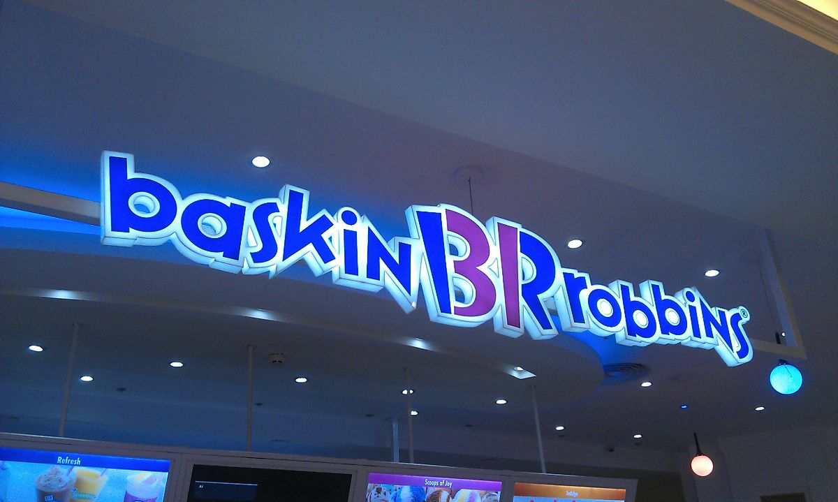 Lam Bien Quang Cao Chu Noi Mica Dep