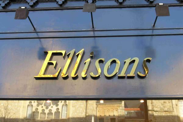 Bien Ten Cong Ty Van Phong Inox 3