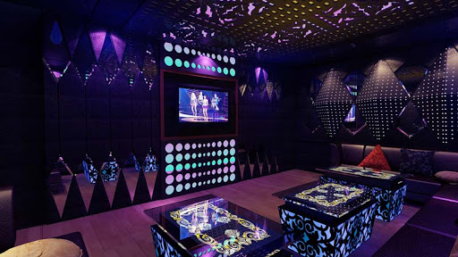 Bien Quang Cao Karaoke Dep 7