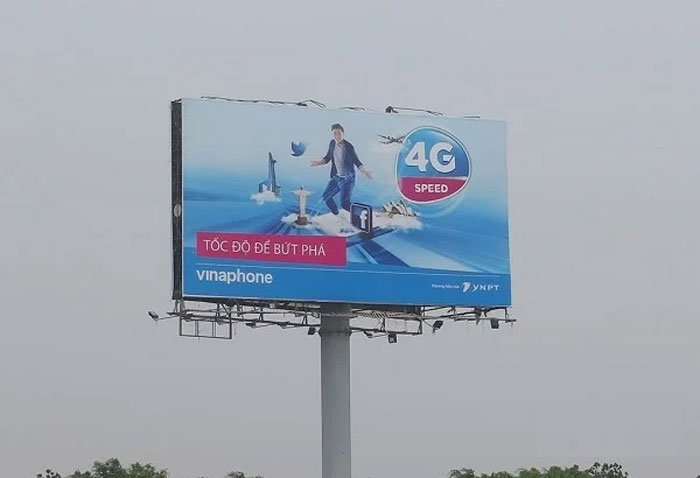 Bien Quang Cao Ngoai Troi La Gi