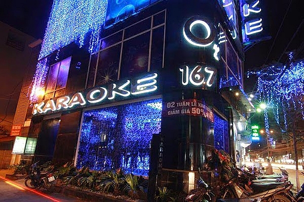 Lam Bien Quang Cao Quan Karaoke Tai Viet Tri Phu Tho 1