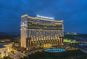 Bien Quang Chu Noi Khach San 2