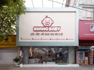 Xu Hướng Chọn Biển Quảng Cáo Cửa Hàng Mẹ Và Bé